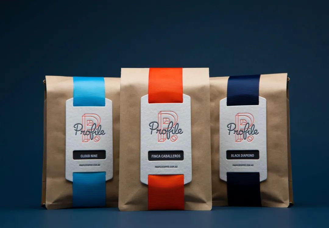 红桥咖啡文化品牌形象设计